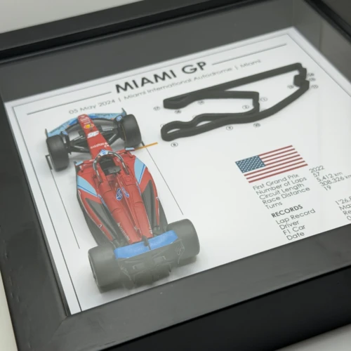 GP de Miami 2024 - Charles Leclerc - Ferrari SF-24 (livrée spéciale Miami) 5 IMG 4423