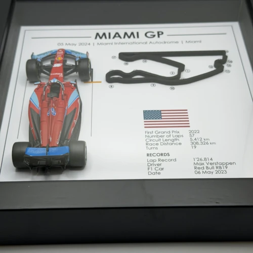 GP de Miami 2024 - Charles Leclerc - Ferrari SF-24 (livrée spéciale Miami) 4 IMG 4424